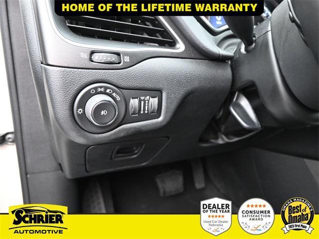 used 2019 Jeep Cherokee car, priced at $23,988