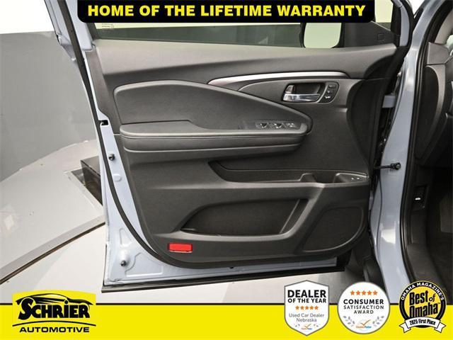 used 2022 Honda Pilot car, priced at $35,988