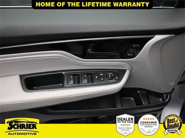 used 2023 Honda Odyssey car, priced at $39,326