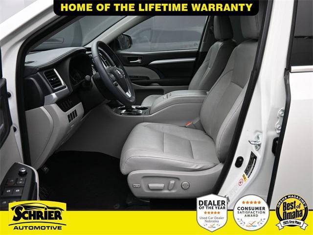 used 2016 Toyota Highlander car, priced at $24,988