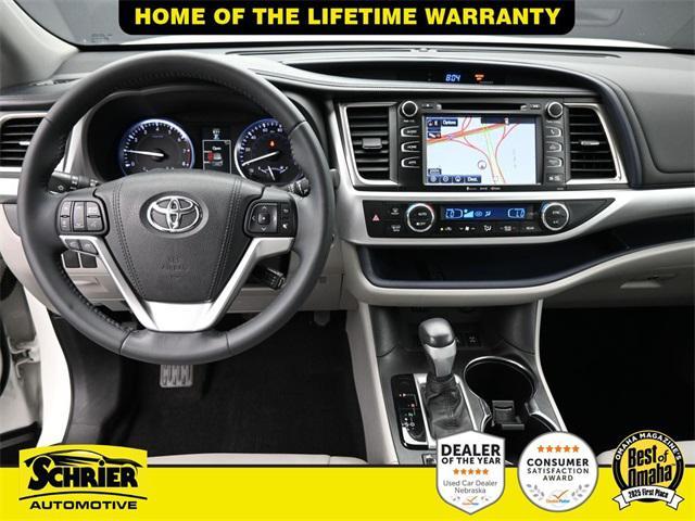 used 2016 Toyota Highlander car, priced at $24,988