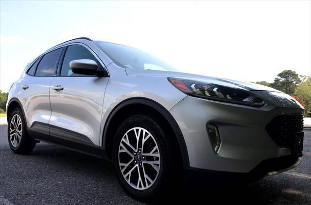 used 2020 Ford Escape car, priced at $13,500