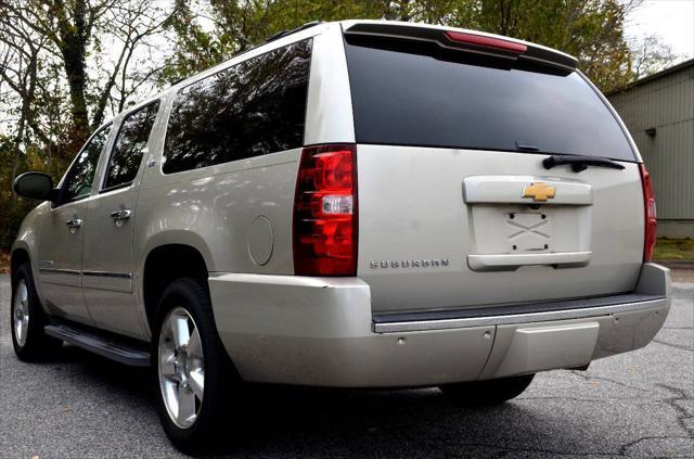 used 2013 Chevrolet Suburban car, priced at $9,500