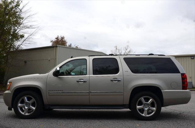 used 2013 Chevrolet Suburban car, priced at $9,500