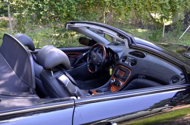 used 2004 Mercedes-Benz SL-Class car, priced at $10,950