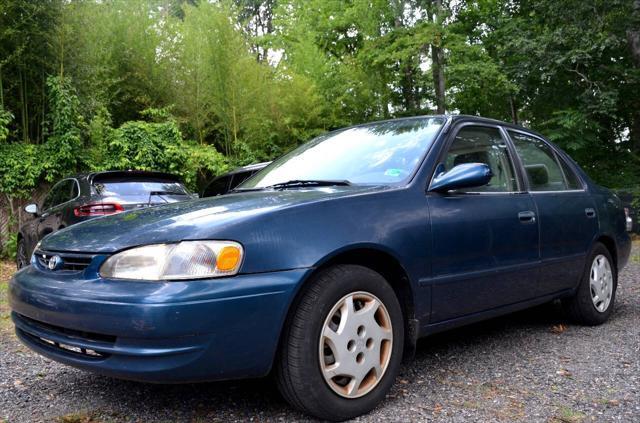 used 2000 Toyota Corolla car, priced at $3,500