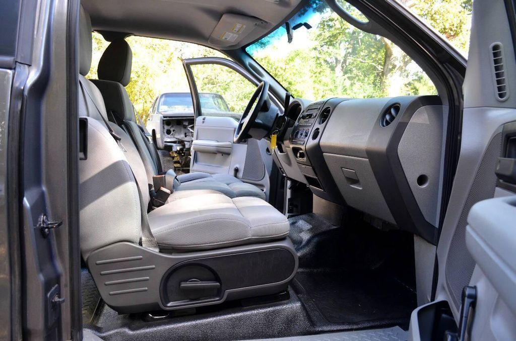 used 2006 Ford F-150 car, priced at $10,500