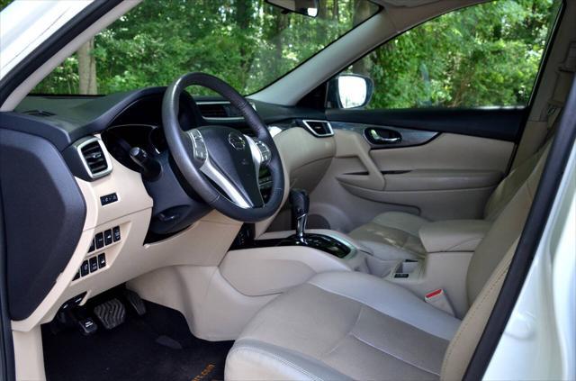 used 2016 Nissan Rogue car, priced at $11,500