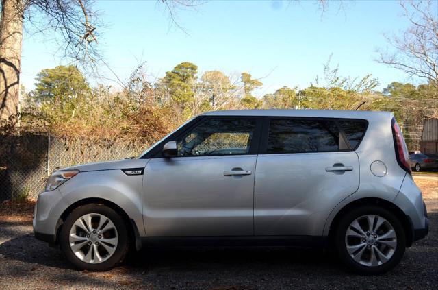 used 2015 Kia Soul car, priced at $8,500