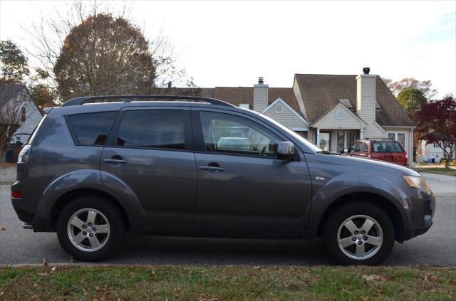 used 2008 Mitsubishi Outlander car, priced at $5,500