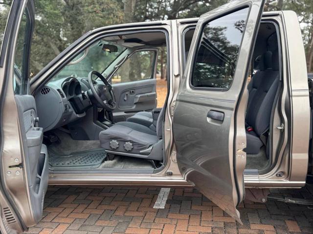 used 2004 Nissan Frontier car, priced at $11,700