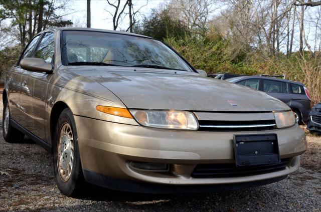 used 2000 Saturn LS car, priced at $3,200