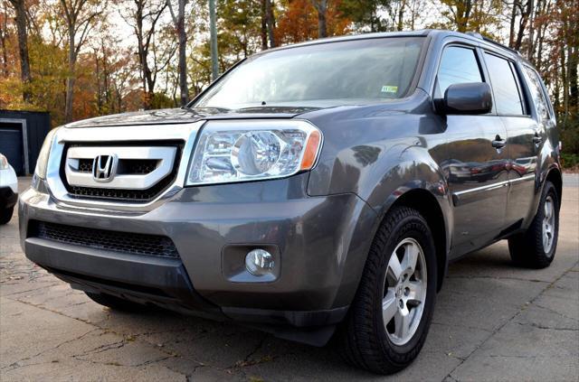 used 2011 Honda Pilot car, priced at $8,900