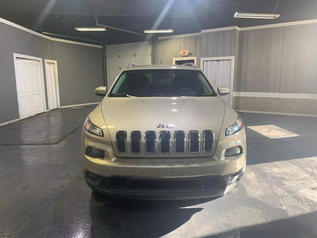 used 2014 Jeep Cherokee car, priced at $7,895