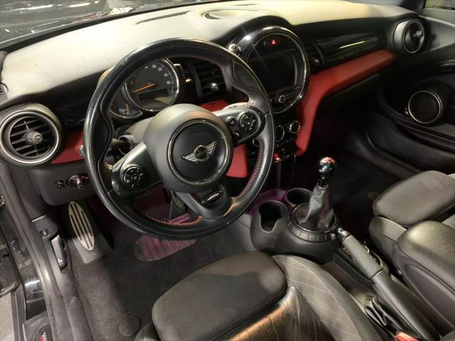 used 2015 MINI Hardtop car, priced at $8,495