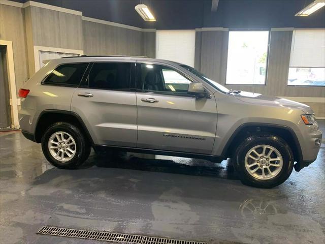 used 2018 Jeep Grand Cherokee car, priced at $13,695