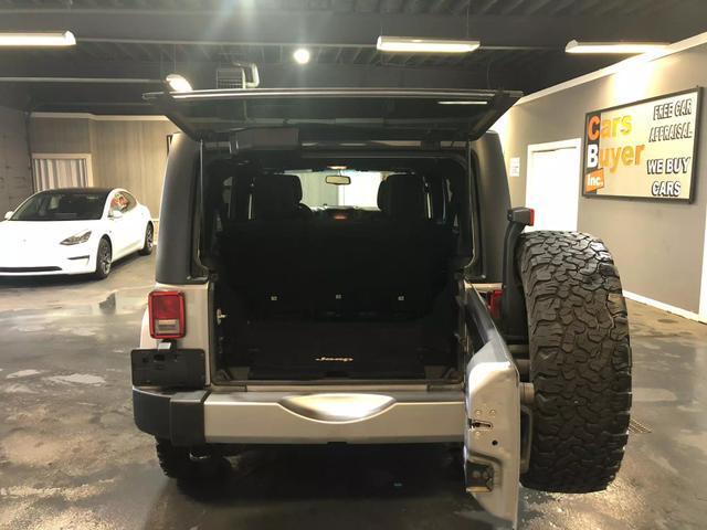 used 2016 Jeep Wrangler Unlimited car, priced at $16,777