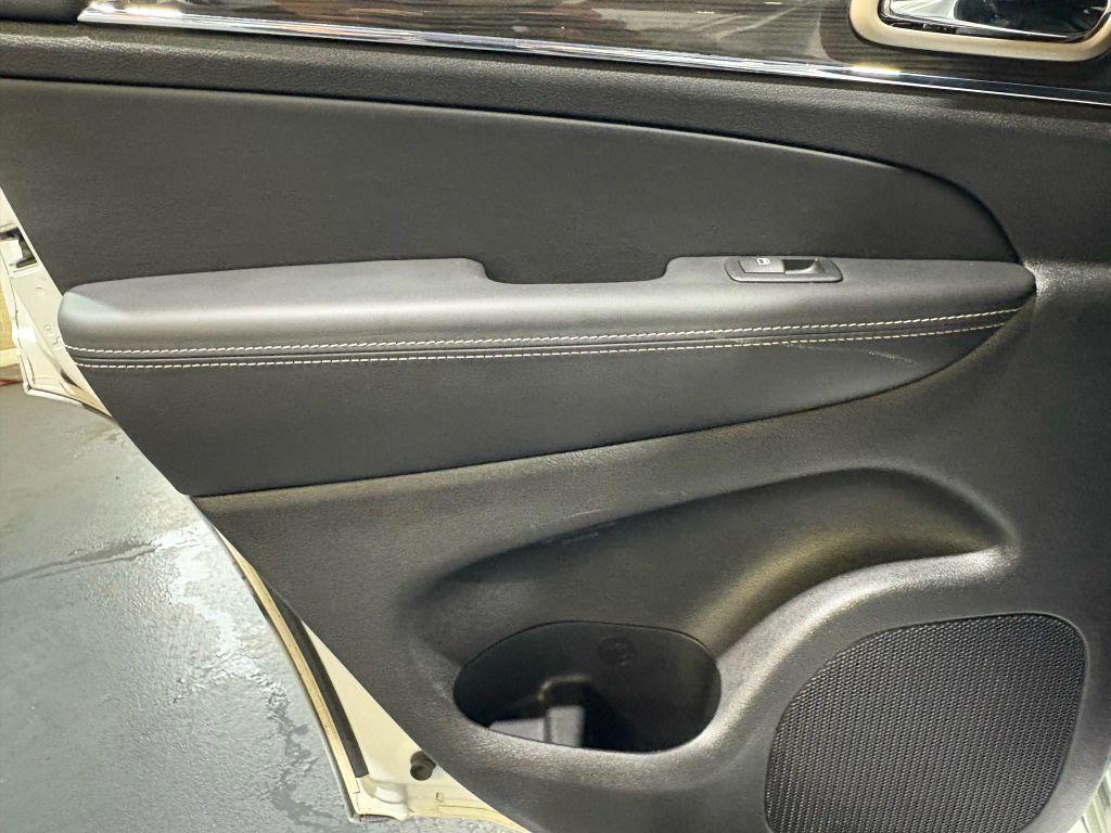 used 2014 Jeep Grand Cherokee car, priced at $13,995