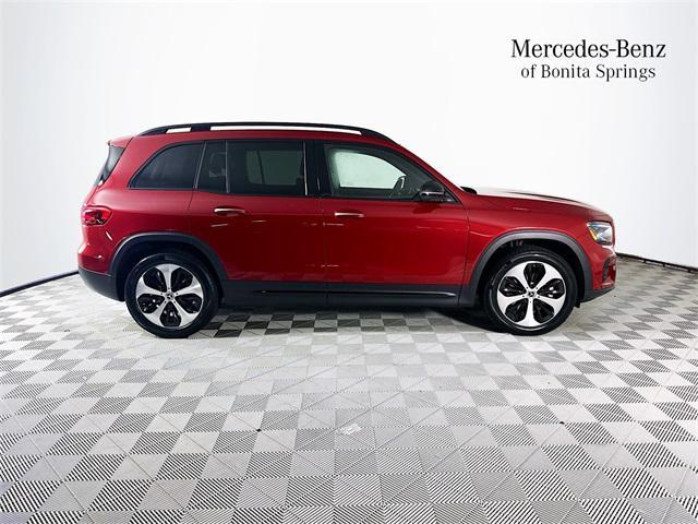used 2025 Mercedes-Benz GLB 250 car, priced at $45,622