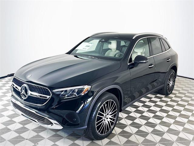 new 2025 Mercedes-Benz GLC 300 car, priced at $58,260