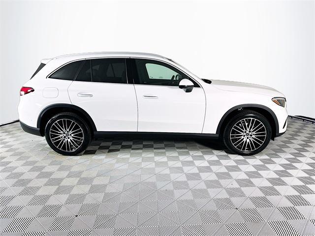 new 2025 Mercedes-Benz GLC 300 car, priced at $57,420