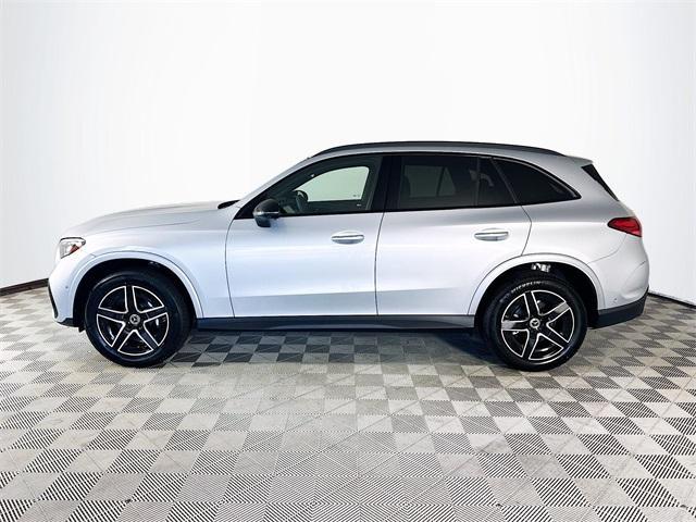 new 2024 Mercedes-Benz GLC 300 car, priced at $63,385