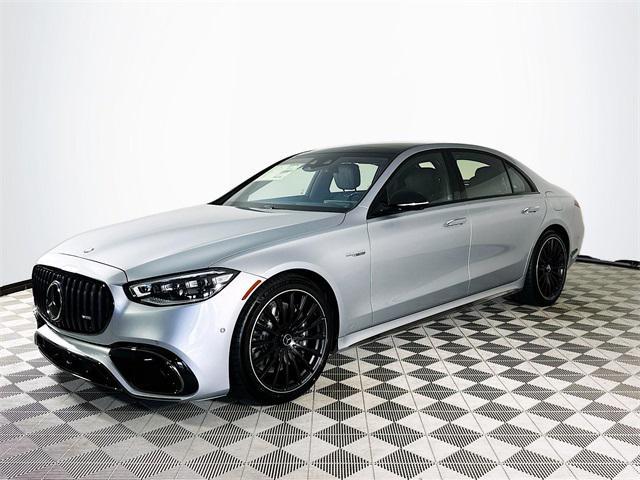 new 2025 Mercedes-Benz AMG S 63 E car, priced at $196,160