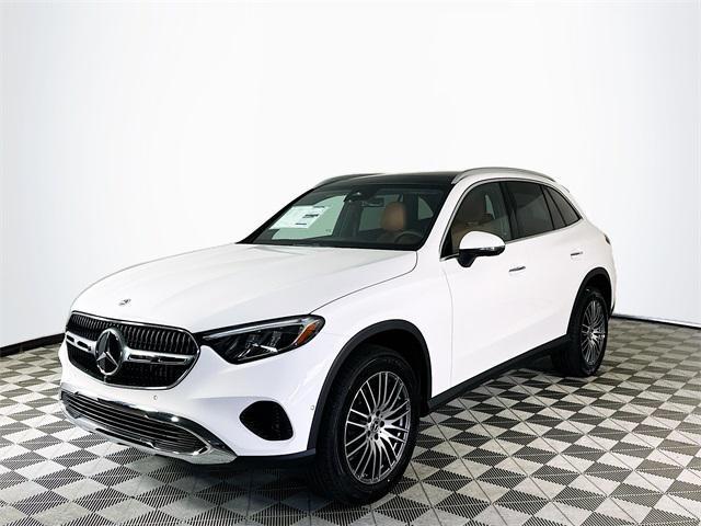 new 2025 Mercedes-Benz GLC 300 car, priced at $57,125