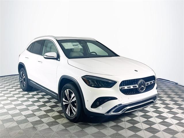 new 2024 Mercedes-Benz GLA 250 car, priced at $45,245