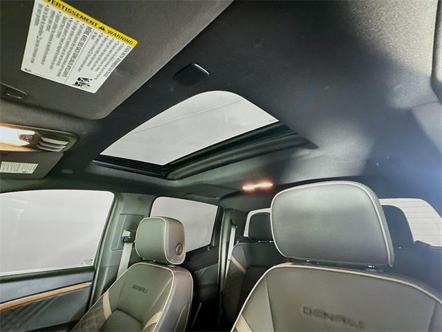 used 2024 GMC Canyon car, priced at $45,989