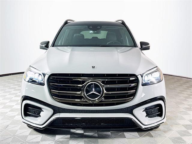 new 2025 Mercedes-Benz GLS 450 car, priced at $108,045