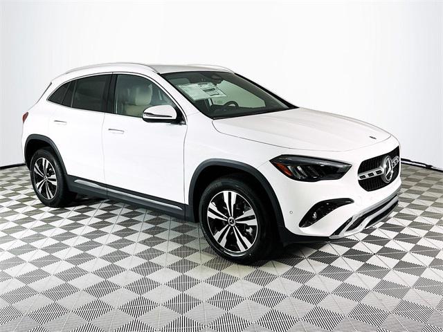 new 2025 Mercedes-Benz GLA 250 car, priced at $44,345