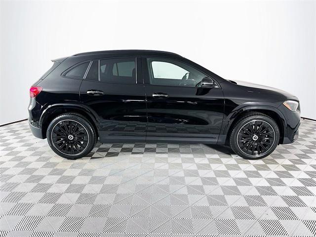 new 2025 Mercedes-Benz GLA 250 car, priced at $52,745