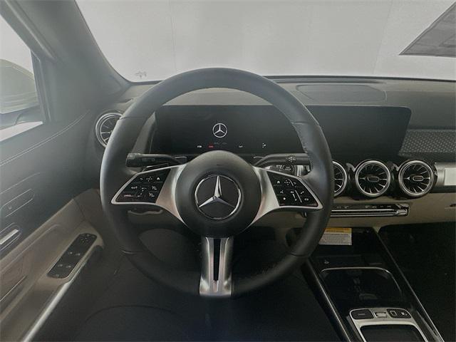 used 2025 Mercedes-Benz GLB 250 car, priced at $38,470