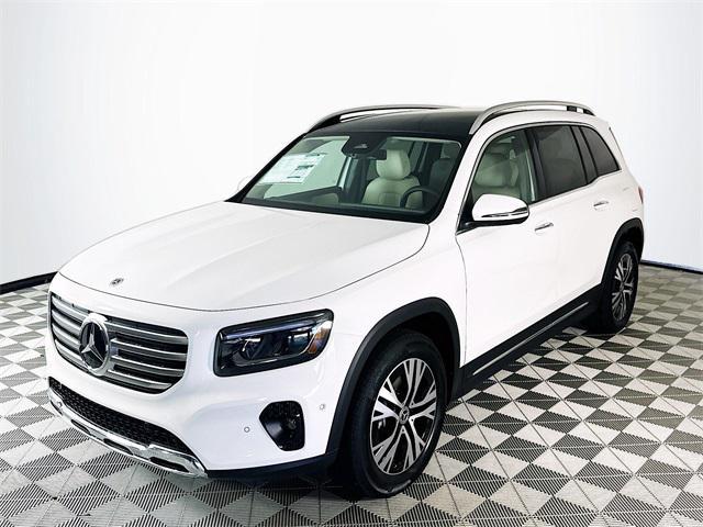 new 2025 Mercedes-Benz GLB 250 car, priced at $53,110