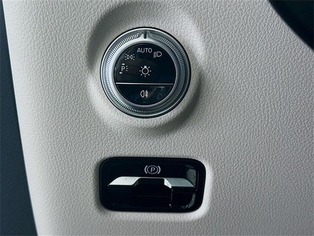 new 2026 Mercedes-Benz CLE 450 car, priced at $88,120