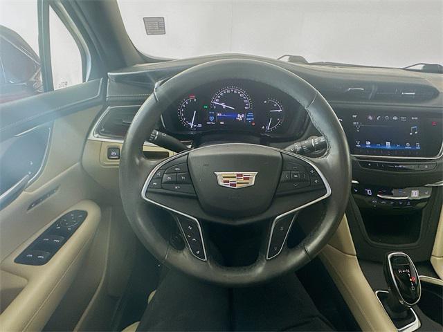 used 2017 Cadillac XT5 car, priced at $19,656