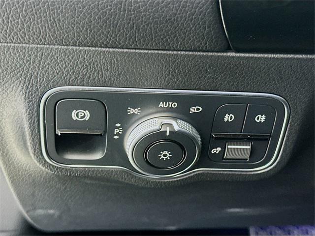 used 2022 Mercedes-Benz GLA 250 car, priced at $29,878