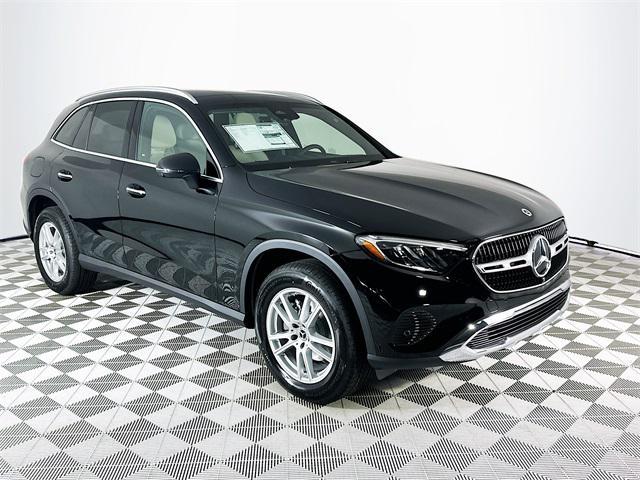 new 2025 Mercedes-Benz GLC 300 car, priced at $56,585