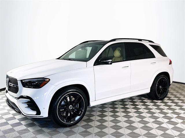 new 2025 Mercedes-Benz GLE 580 car, priced at $105,030