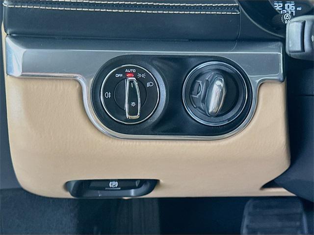 used 2021 Porsche 718 Boxster car, priced at $59,392