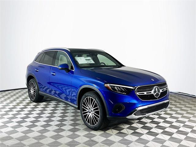 new 2025 Mercedes-Benz GLC 300 car, priced at $62,470