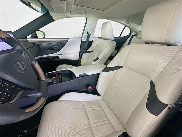 used 2024 Lexus ES 300h car, priced at $43,458