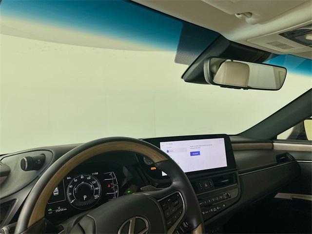 used 2024 Lexus ES 300h car, priced at $43,458