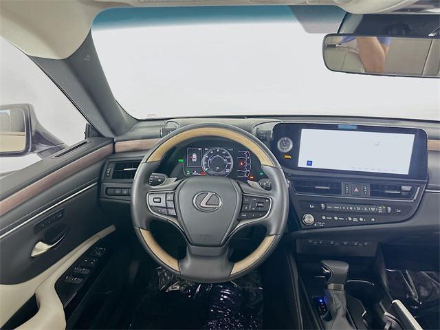 used 2024 Lexus ES 300h car, priced at $43,458