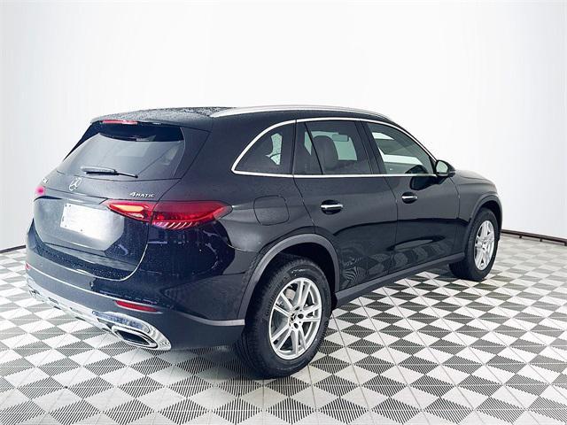 new 2025 Mercedes-Benz GLC 300 car, priced at $56,585