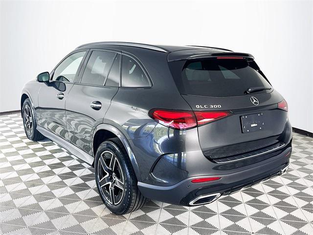 new 2025 Mercedes-Benz GLC 300 car, priced at $59,930