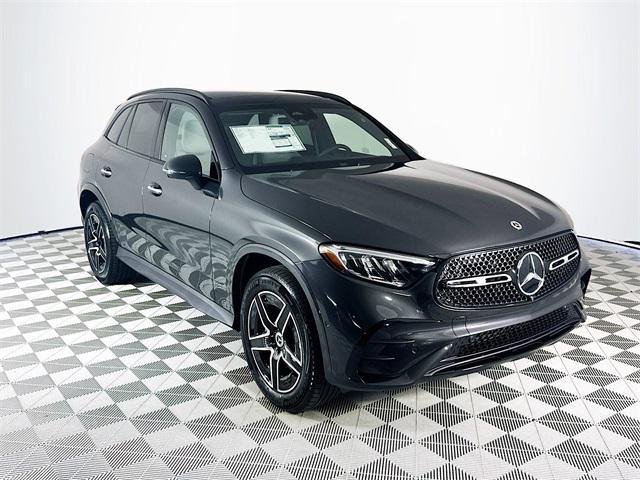 new 2025 Mercedes-Benz GLC 300 car, priced at $59,930