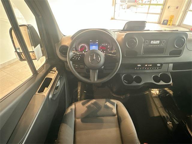 new 2025 Mercedes-Benz Sprinter 2500 car, priced at $73,327