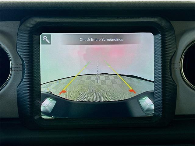 used 2023 Jeep Gladiator car, priced at $35,218